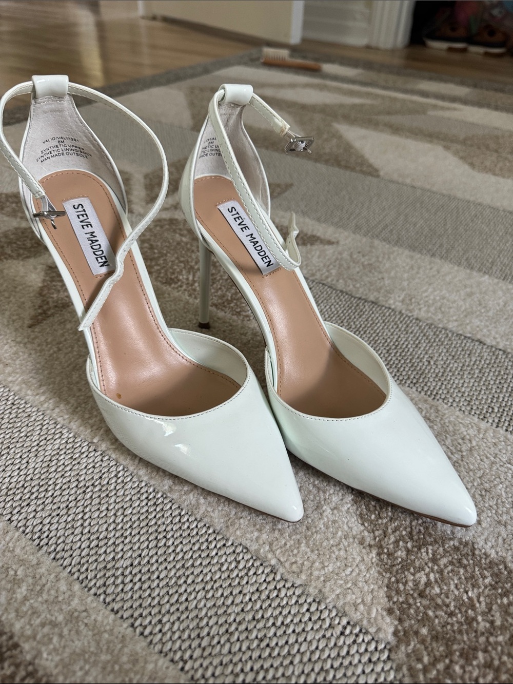 Steve Madden White Patent Pointed-Toe Ankle-Strap Stilettos